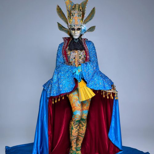 Маскарадный костюма на встречу гостей Москва