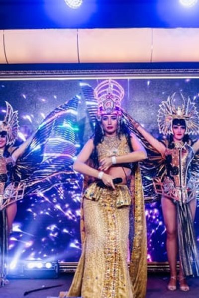 Световое шоу с вокалом Москва